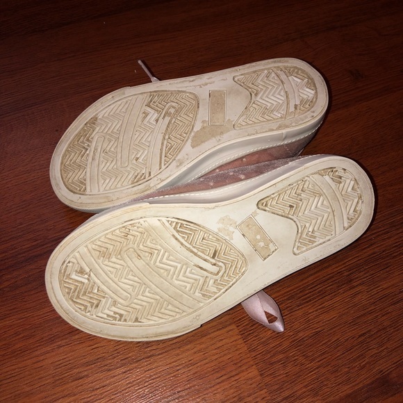 Gymboree Dusty Pink Girls Sneakers Ribbon Laces - Picture 3 of 5